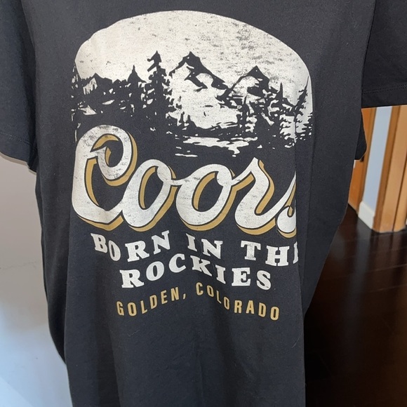 NWT Plus Size Coors Born In The Rockies Vintage Oversized Fit Graphic Tee 1X - Picture 2 of 7